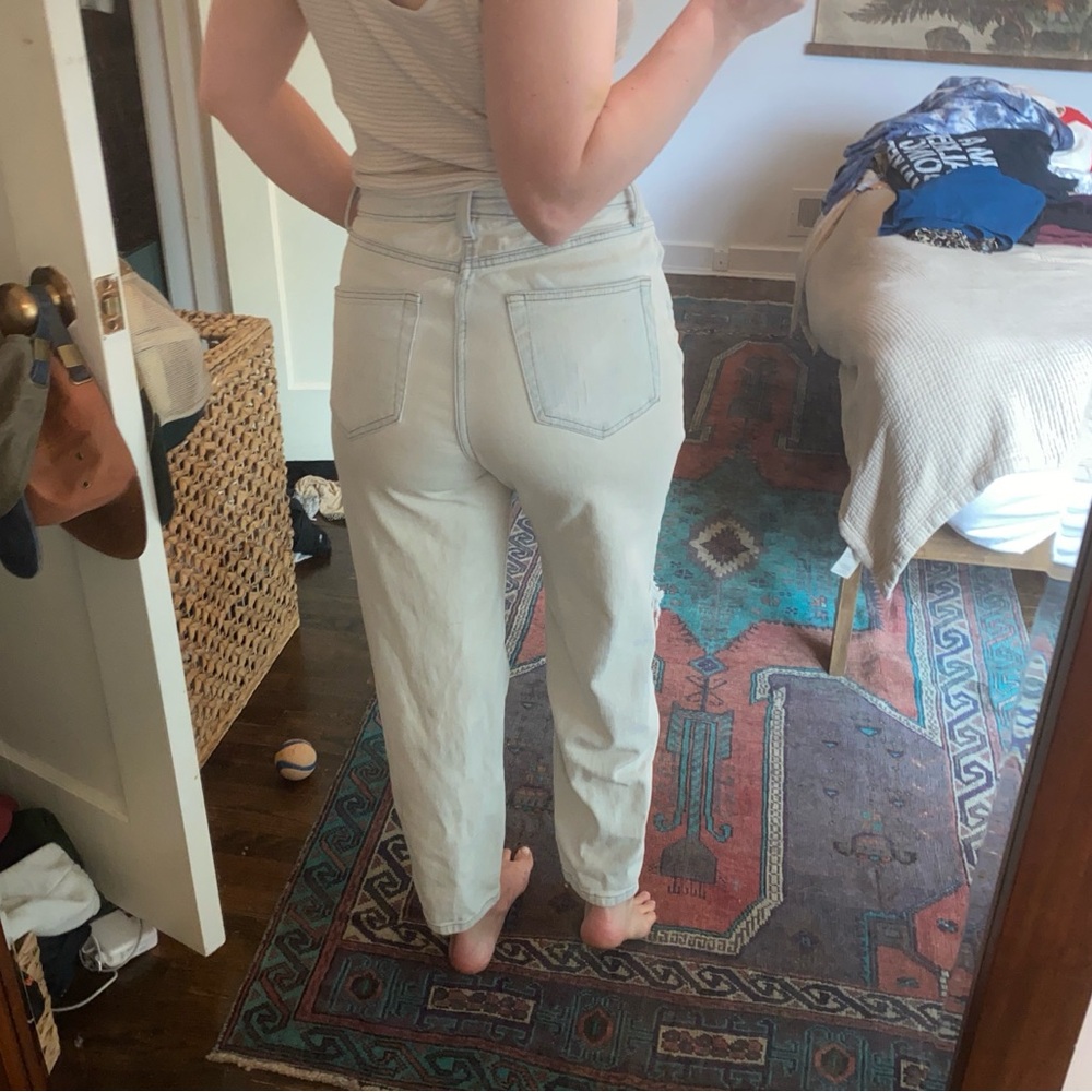 Light Wash Ripped Jeans - Picture 2 of 3